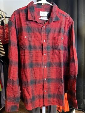 Goodfellow & Co Red and Black Plaid Button-Down Shirt